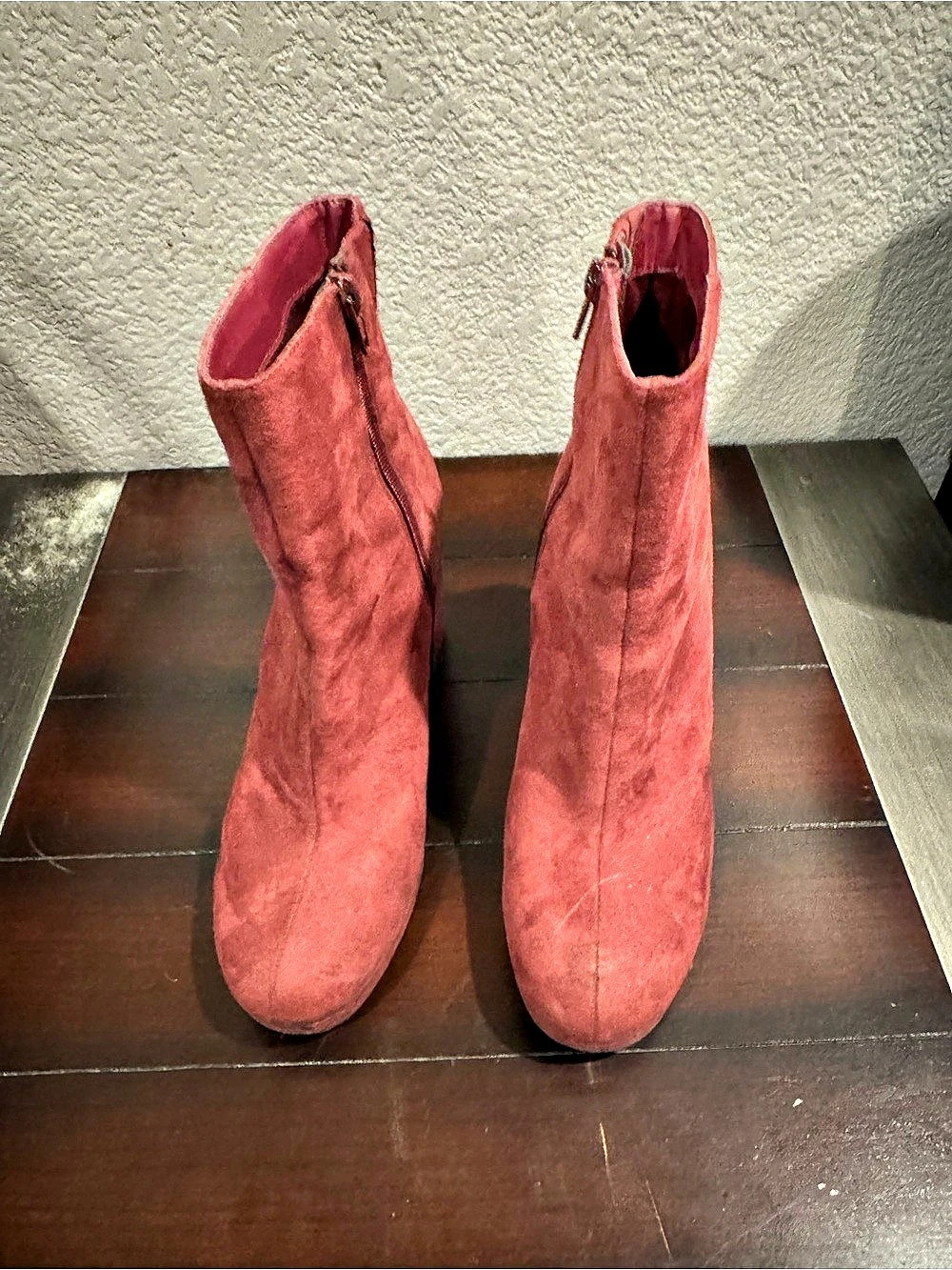 Guess Red Booties - Picture 2 of 5